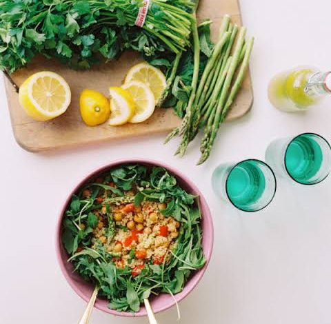 What to Eat While Breastfeeding If Dairy-Free